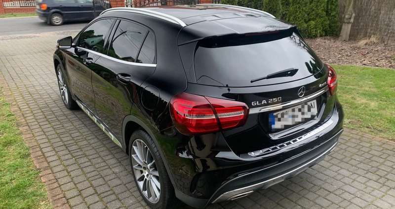 Mercedes-Benz GLA cena 96900 przebieg: 114700, rok produkcji 2018 z Tarnów małe 232